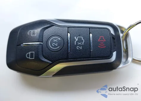 2015 Ford Mustang Ecoboost z USA, uszkodzony, nr VIN 1FA6P8TH2F5312991